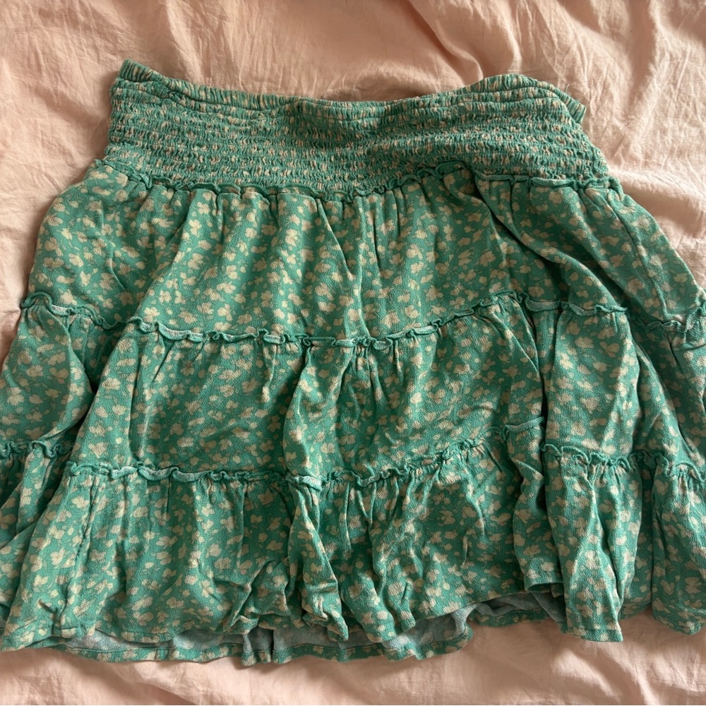 American Eagle Floral Mini Skirt Size Small